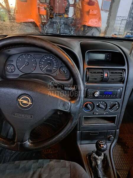 Opel Astra G 