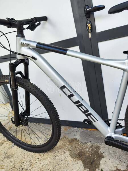 Cube Attention SLX 1x12 XT 0km