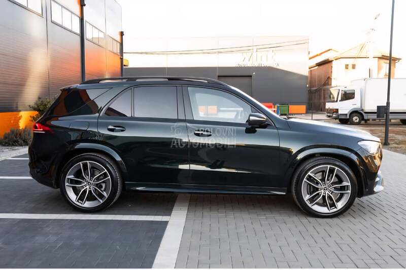 Mercedes Benz GLE 450 Amg E-active body