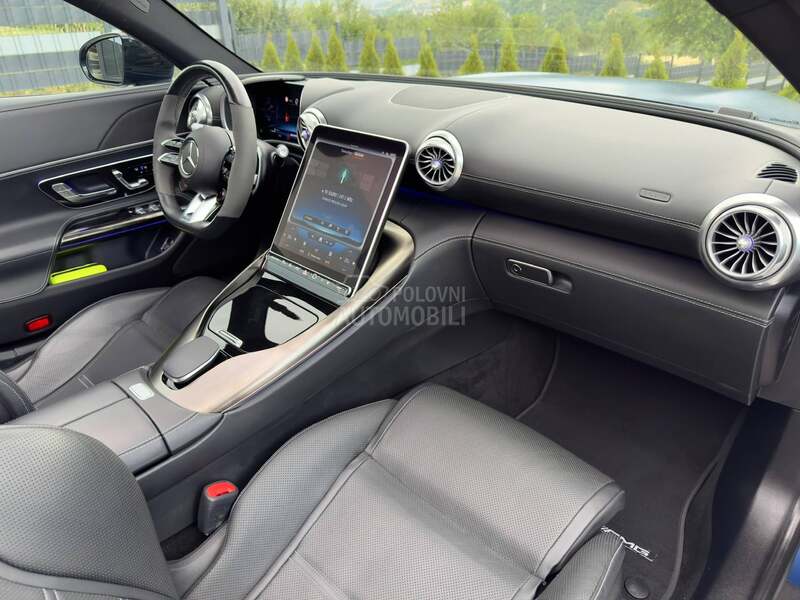 Mercedes Benz SL 63 AMG 4 MATIC