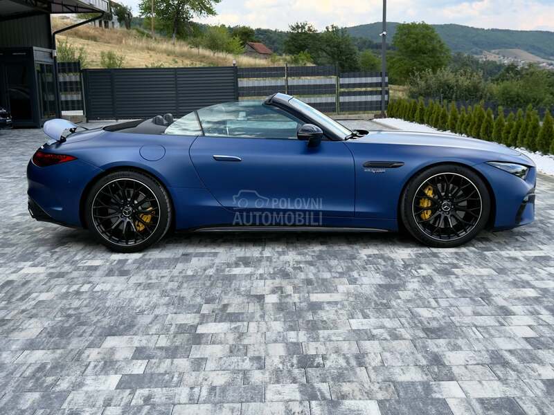Mercedes Benz SL 63 AMG 4 MATIC