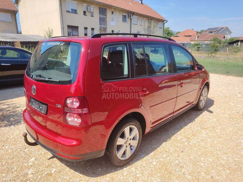 Volkswagen Touran 1.9 TDI DSG