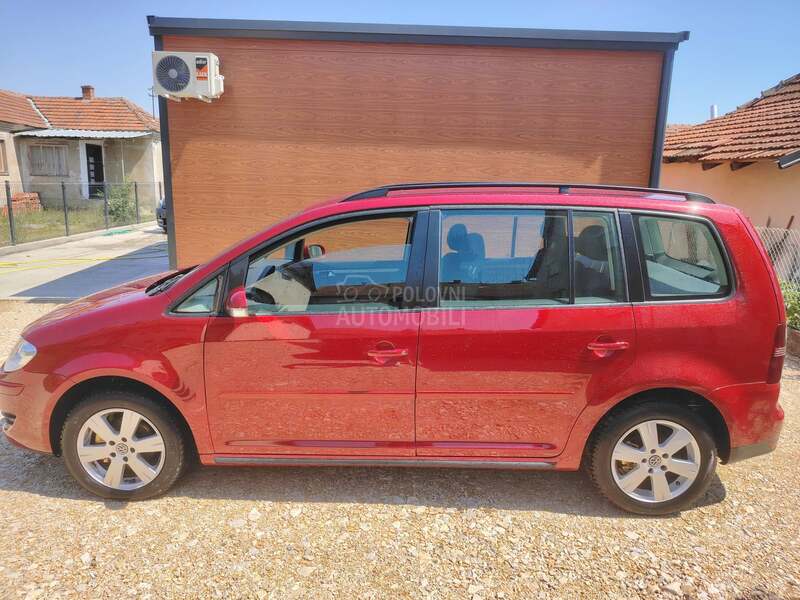 Volkswagen Touran 1.9 TDI DSG