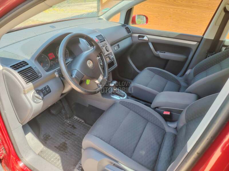 Volkswagen Touran 1.9 TDI DSG