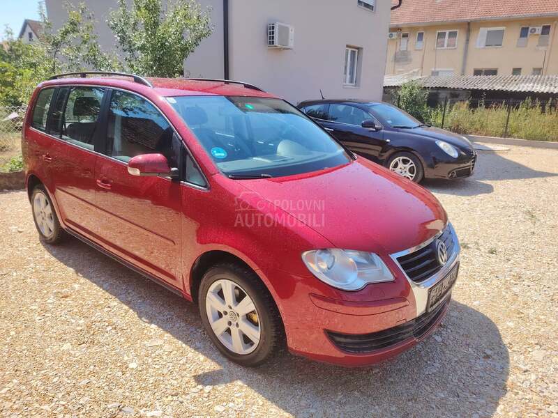 Volkswagen Touran 1.9 TDI DSG