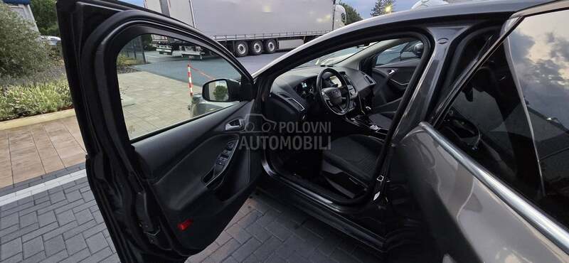 Ford Focus 1.6TNG/NAV/o p i s