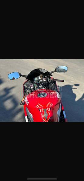 Yamaha r6