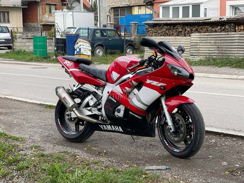 Yamaha r6