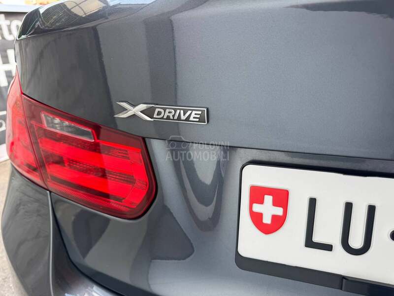 BMW 328 2.0 i 4x4 LUXURY CH
