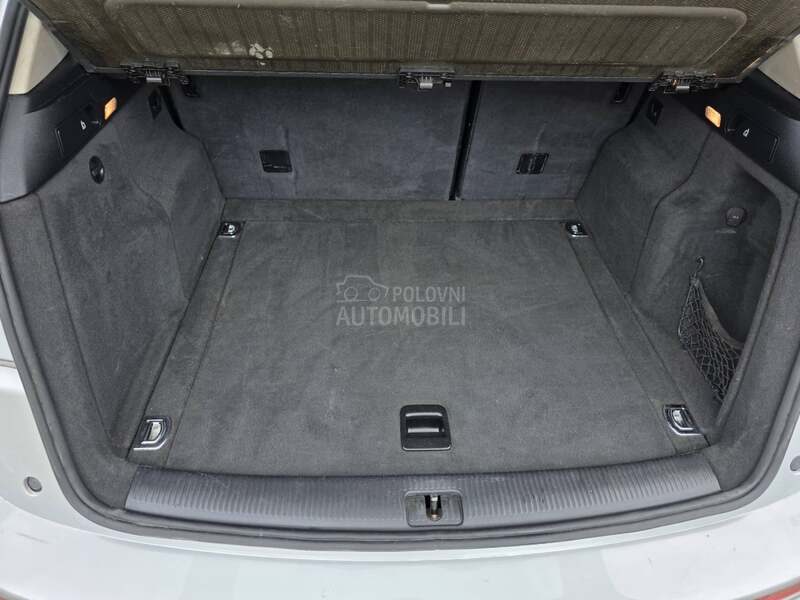 Audi Q5 2.0d AUT/LEDXSEN