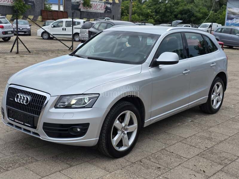 Audi Q5 2.0d AUT/LEDXSEN