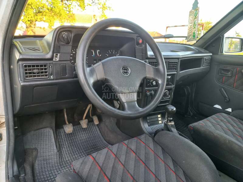 Opel Kadett 