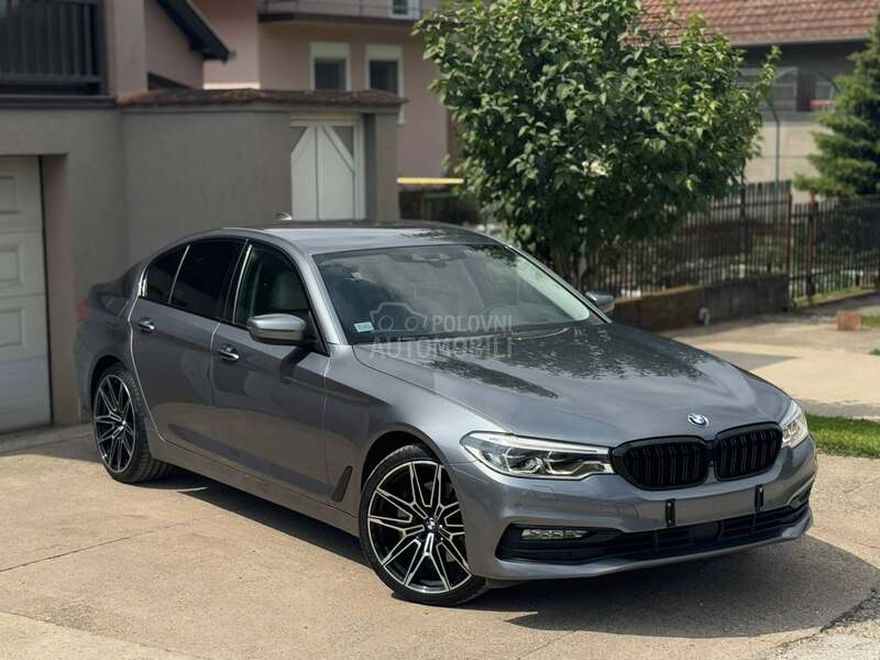 BMW 530 2.0/HuD/360/Virt/4x4