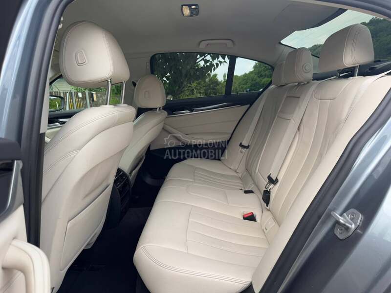 BMW 530 2.0/HuD/360/Virt/4x4