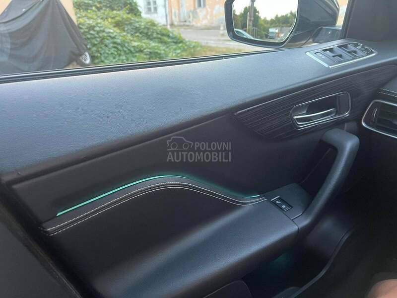 Jaguar F pace 