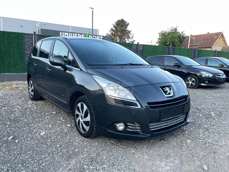 Peugeot 5008 1.6HDI