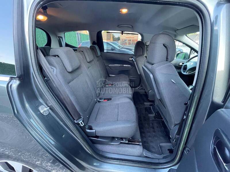 Peugeot 5008 1.6HDI
