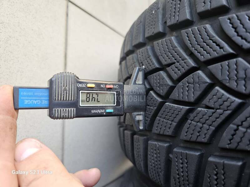 Goodyear 205/50 R17 Zimska