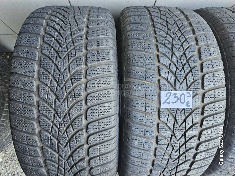 Dunlop 255/40 R18 Zimska