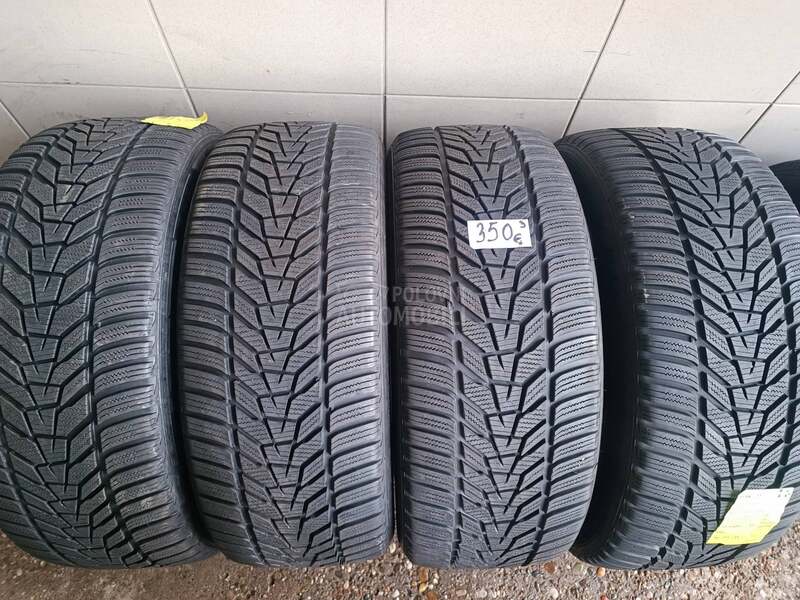 Hankook 245/45 R19 Zimska
