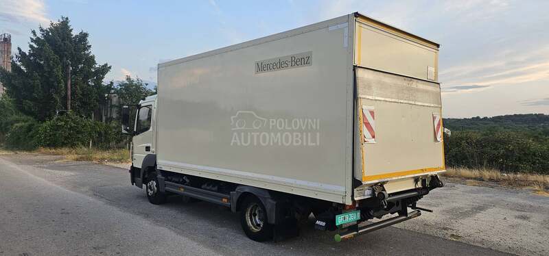 Mercedes Benz 816. 5.2m