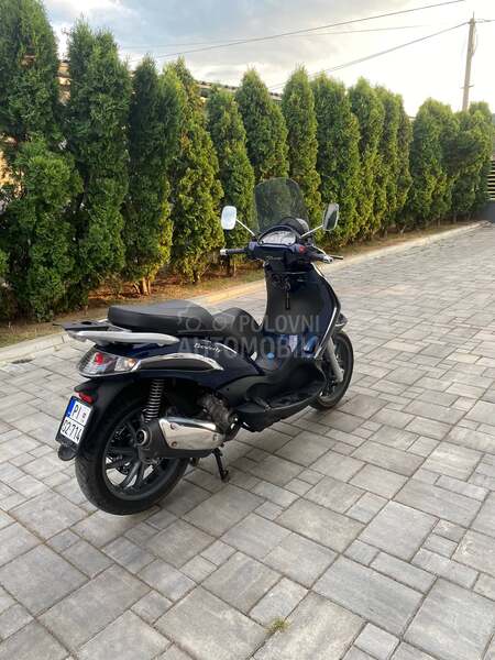 Piaggio Beverly