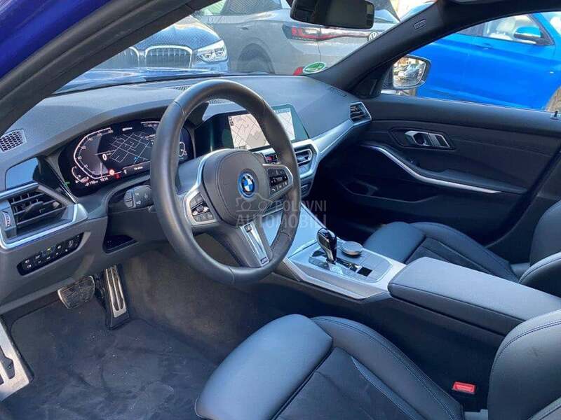 BMW 320 plug in