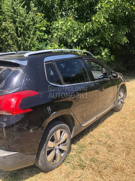 Peugeot 2008 hdi