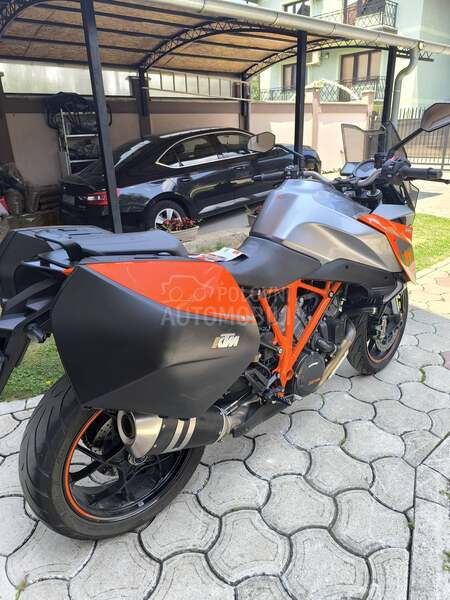 KTM Super duke GT 1290