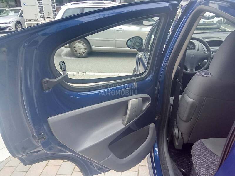 Peugeot 107 K.L.I.M.A