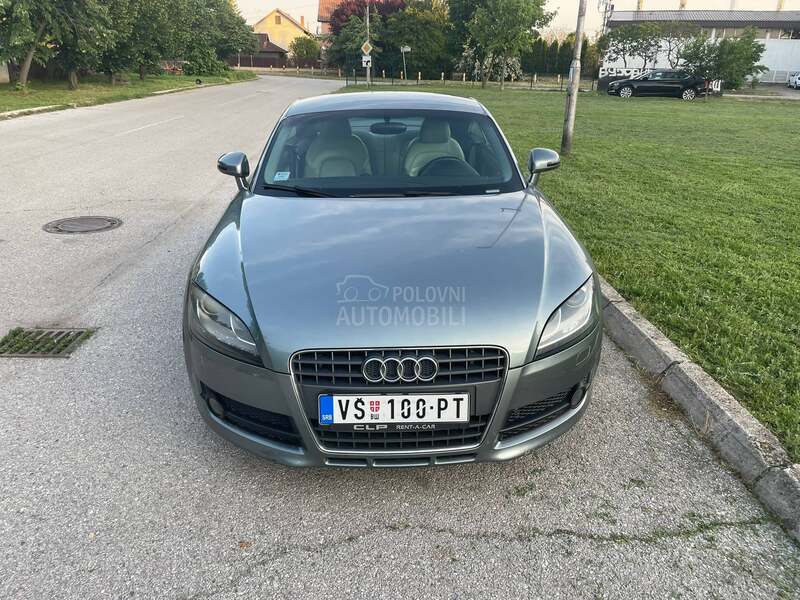 Audi TT 