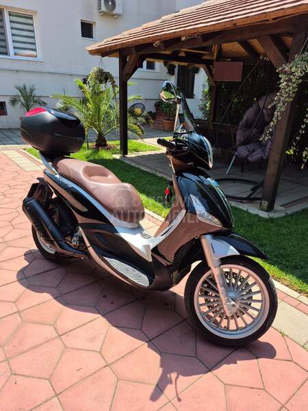 Piaggio Beverly 300IE ABS
