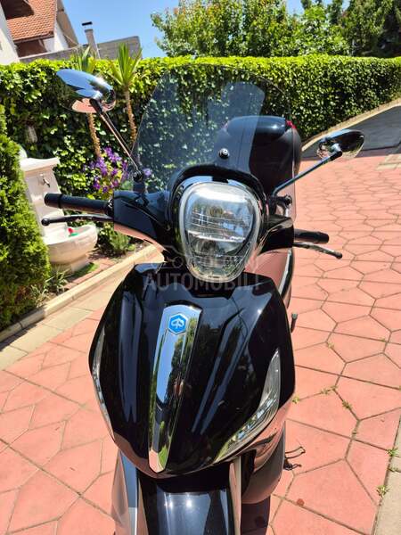 Piaggio Beverly 300IE ABS