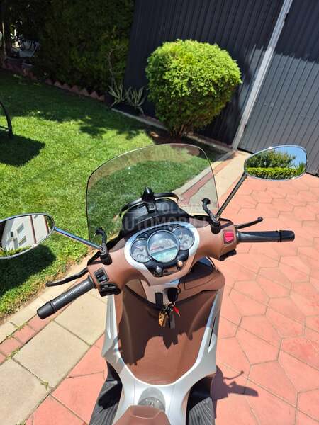 Piaggio Beverly 300IE ABS
