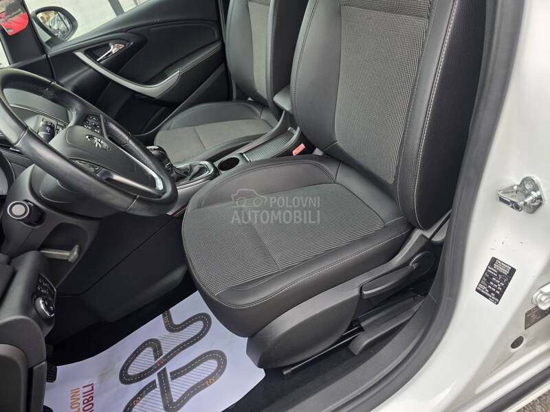 Opel Astra J 1.7 CDTI/ OPC LINE
