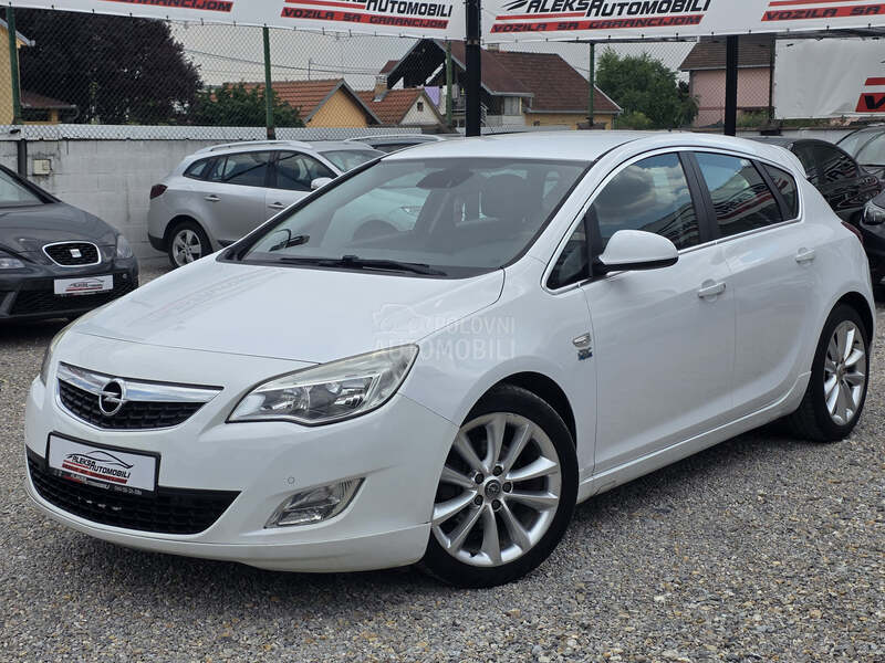Opel Astra J 1.7 CDTI/ OPC LINE