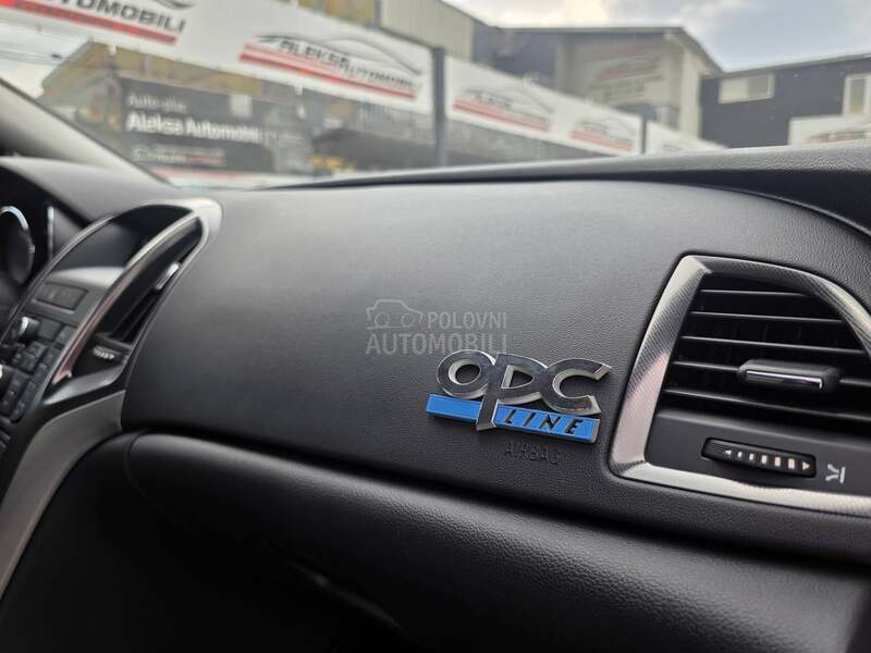 Opel Astra J 1.7 CDTI/ OPC LINE