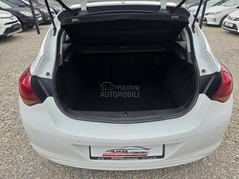 Opel Astra J 1.7 CDTI/ OPC LINE