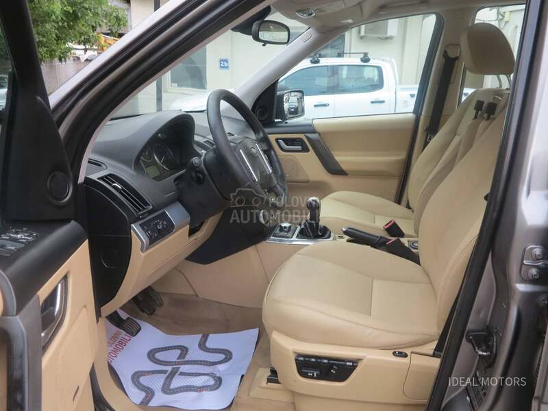 Land Rover Freelander 2.2 D HSE