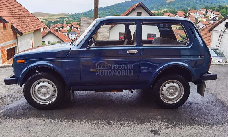 Lada Niva 1.7 O. P. I. S