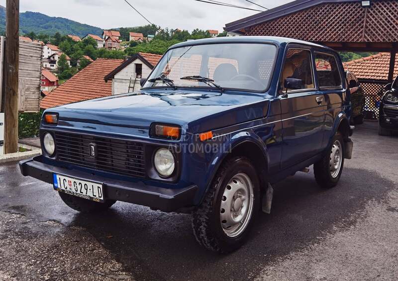 Lada Niva 1.7 O. P. I. S
