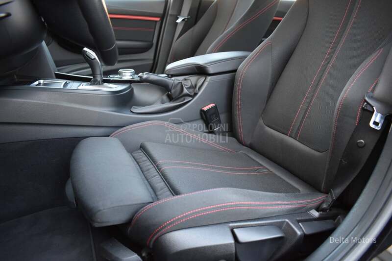 BMW 320 i Sport Line