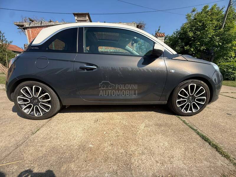 Opel Adam 