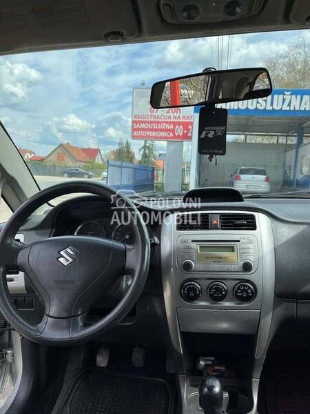 Suzuki Liana 1.4