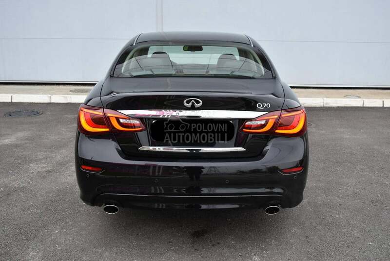 Infiniti Q70 2.2
