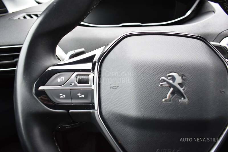 Peugeot 5008 Allure 1.5 Hdi AT