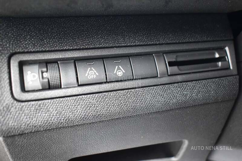 Peugeot 5008 Allure 1.5 Hdi AT
