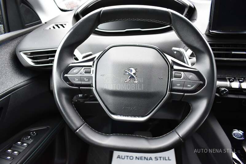 Peugeot 5008 Allure 1.5 Hdi AT