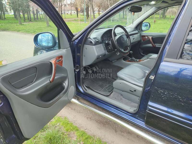 Mercedes Benz ML 230 