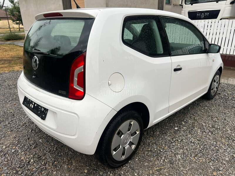 Volkswagen up! 